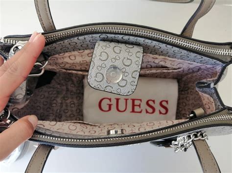 g by guess es original